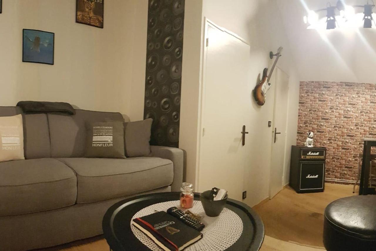 Le Rock Studio Apartment Онфльор Екстериор снимка